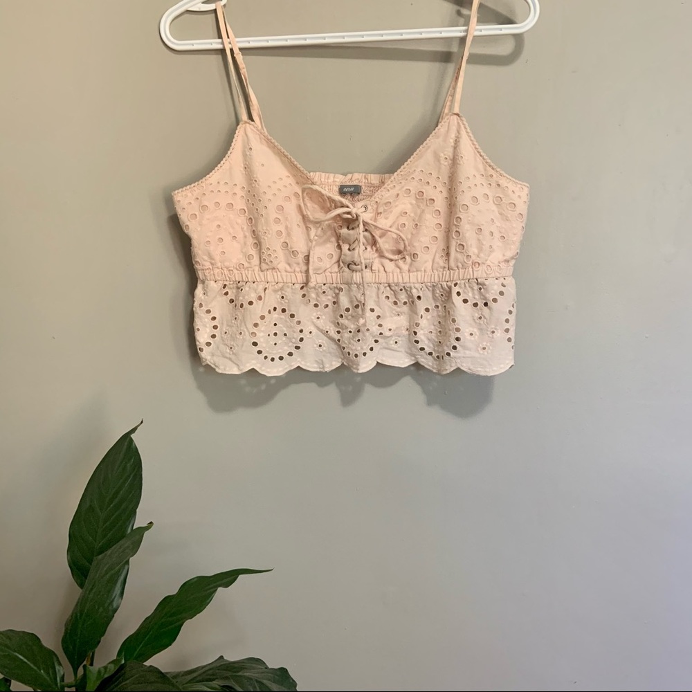 Crop top - Picture 1 of 4